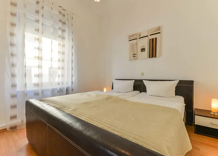 Aparthotel Apparthaus Pfeifer 3*